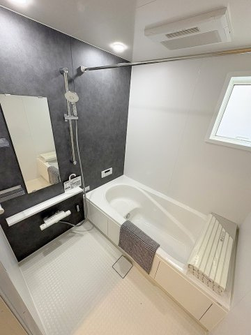 八潮市八潮7丁目　新築戸建　全2棟　2号棟の浴室|追焚・浴室乾燥機付きの快適な一坪バス