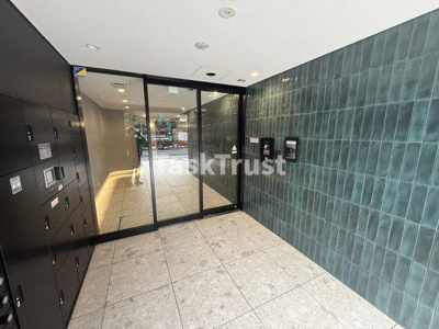 【エントランス】 | コンフォリア・リヴ北浜平野町