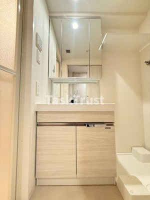 【洗面所】 | コンフォリア・リヴ北浜平野町