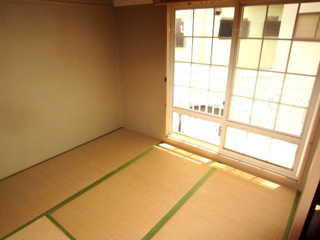 【寝室】