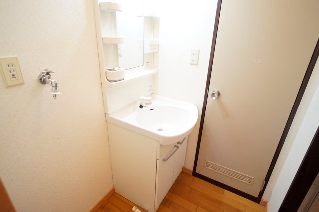 生駒ビューハイツの洗面所