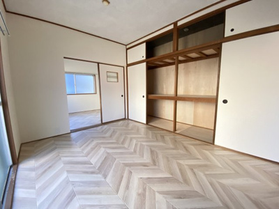 【洋室】 | グランシエル秋月