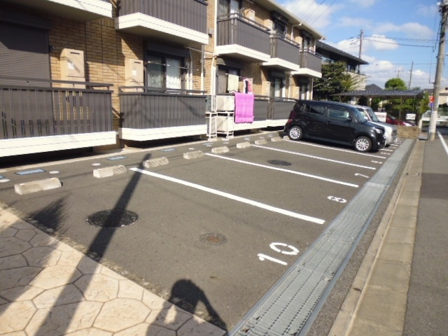 【駐車場】 | ファミール多摩平