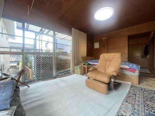 半田市美原町1丁目の洋室|洋室7.5帖　別角度☆