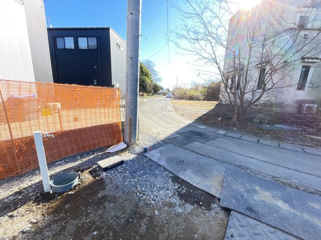 新築戸建・新築建売　太田市鳥山中町　鳥之郷小・西中の前面道路含む現地写真|現地前面道路になります。