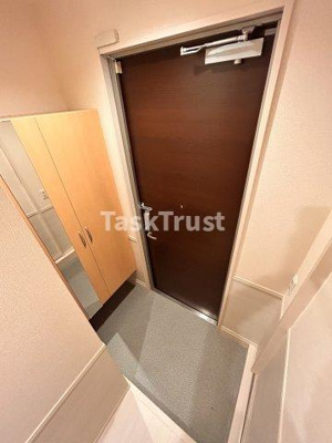 【玄関】 | モメント ブリーシュフル | ※反転タイプになります