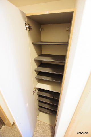 第22関根マンション　仲介手数料無料の収納