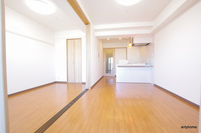 第22関根マンション　仲介手数料無料の居間・リビング