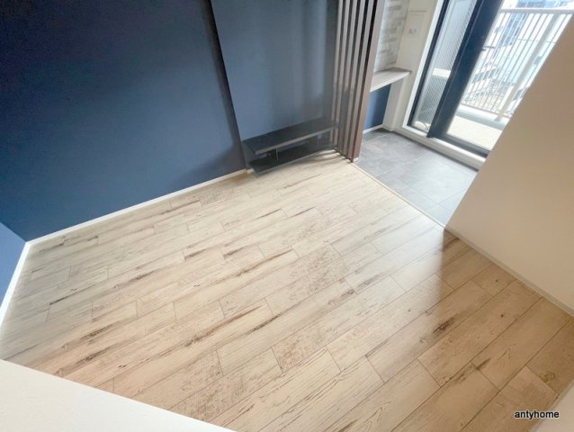エスリードコート堺筋本町　仲介手数料無料の居間・リビング
