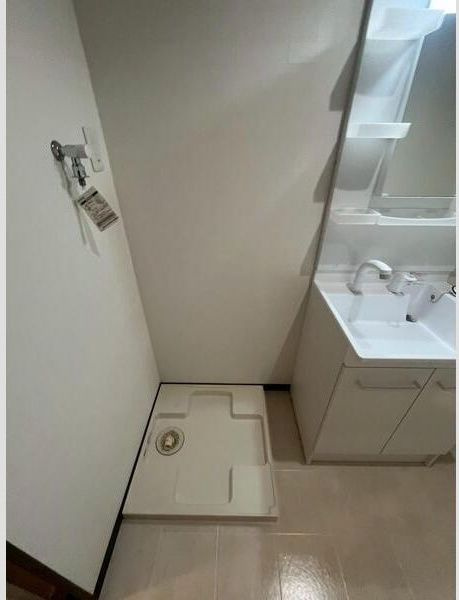 ブライト東住吉の洗面所