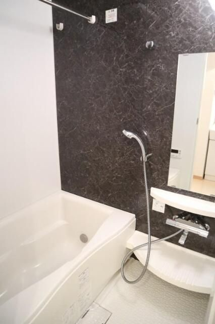 ミロワール中板橋の浴室