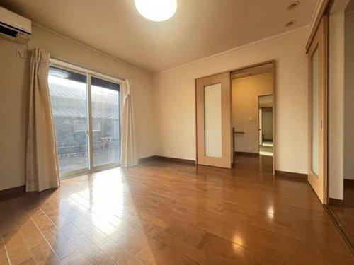 常滑市苅屋町1丁目の居間・リビング|リビング　別角度☆