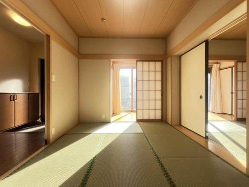 常滑市苅屋町1丁目の和室|和室6帖♪（東側）　別角度！