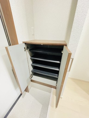 【玄関】 | FERIO上井草 | シューズボックス完備！