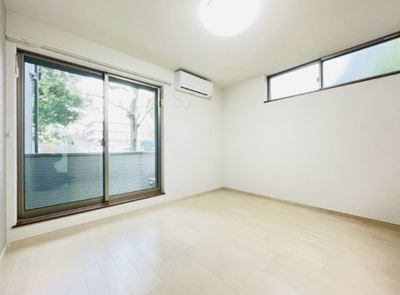 【居間・リビング】 | FERIO上井草 | 明るい洋室！