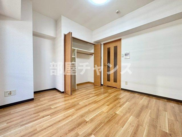 フィール大須の寝室