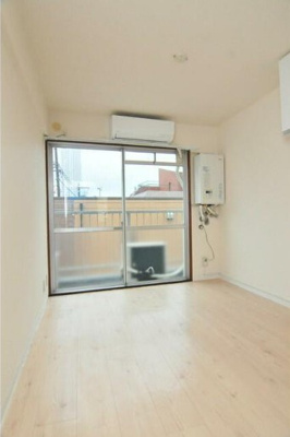 【居間・リビング】 | メゾン・ド・坂上