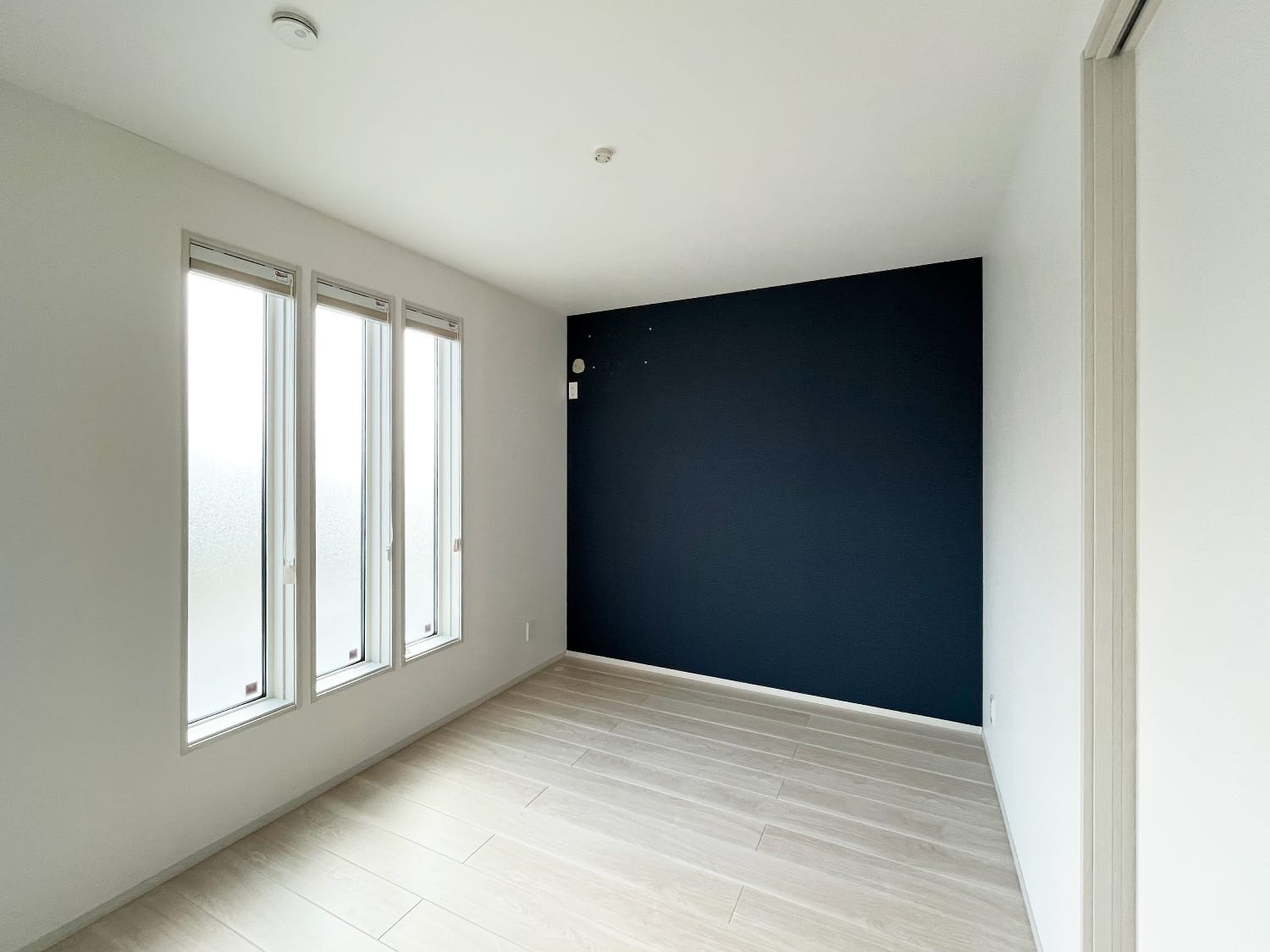 堺市西区戸建の洋室