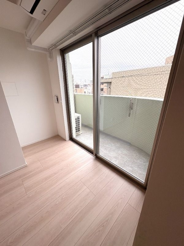 目黒ミシェルヨコマエの内装