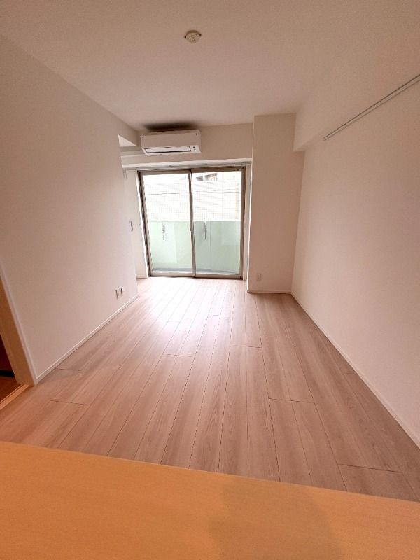 目黒ミシェルヨコマエの内装