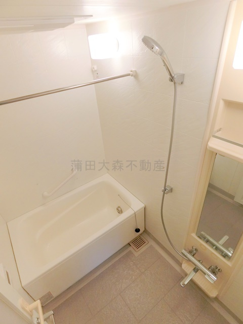 多摩川パークホームズの浴室|浴室乾燥機と追い焚き機能付きバスルーム　お風呂