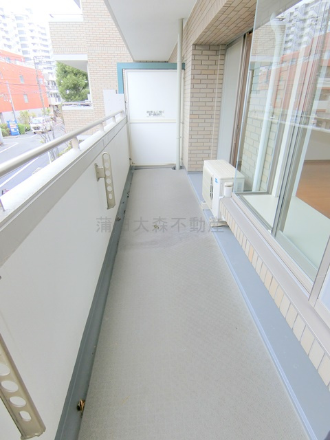 多摩川パークホームズのバルコニー|物干し金具付きバルコニー