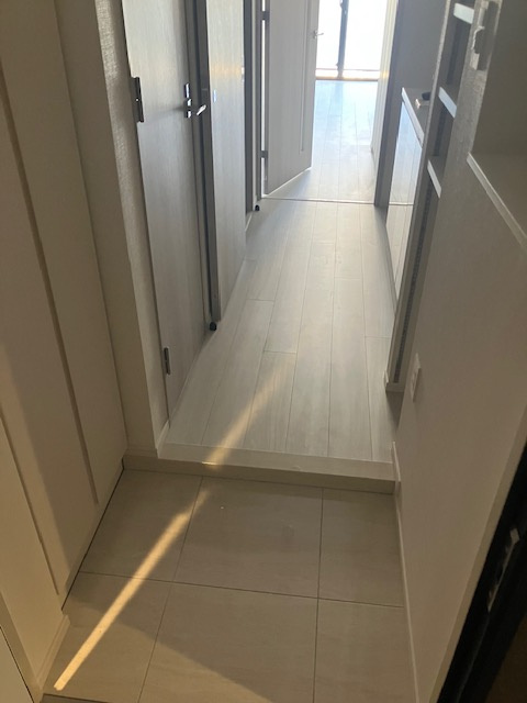 ＲＥＬＵＸＩＡ北赤羽の玄関