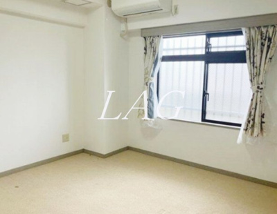 【寝室】 | エヴァーグリーン東立石 | 寝室です。