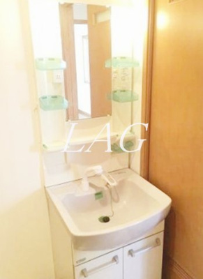 【洗面所】 | レスポワール小岩 | 独立洗面台です。