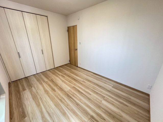 ドム　シャインの洋室