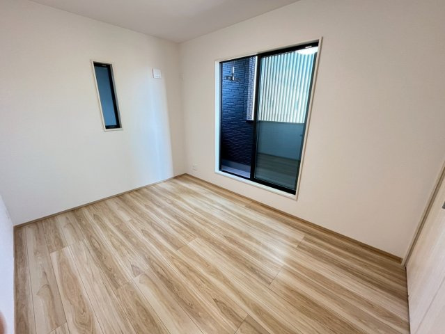 ドム　シャインの洋室