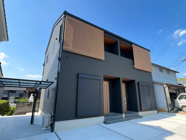 ドム　シャインの外観