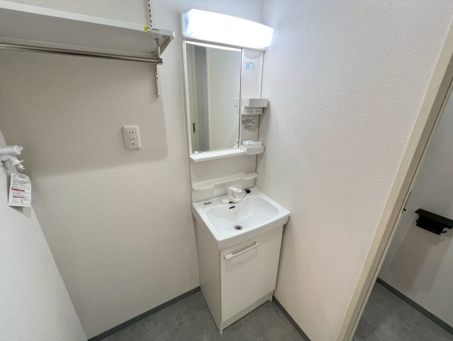 ドム　シャインのその他