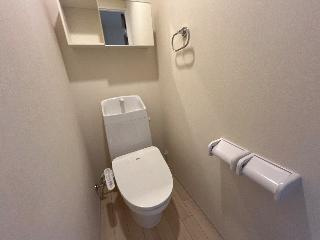 Ｈａｃｋ　ｂｅｒｒｙ真鍋（ハックベリーマナベ）のトイレ|シャワー付トイレ