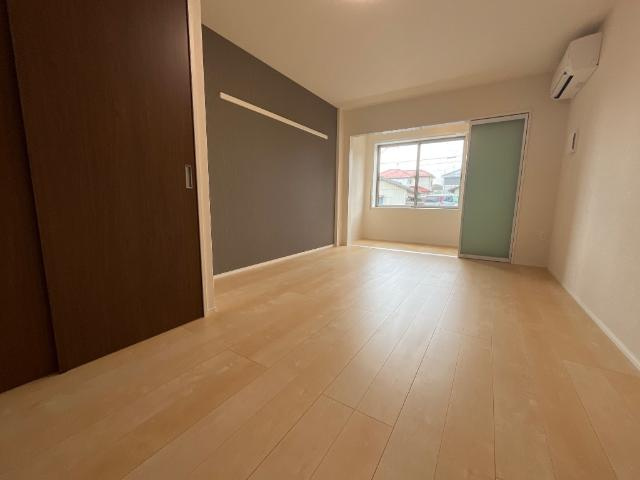 Ｈａｃｋ　ｂｅｒｒｙ真鍋（ハックベリーマナベ）の内装|洋室