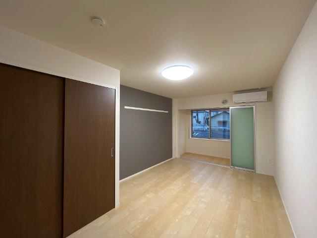 Ｈａｃｋ　ｂｅｒｒｙ真鍋（ハックベリーマナベ）の内装|洋室