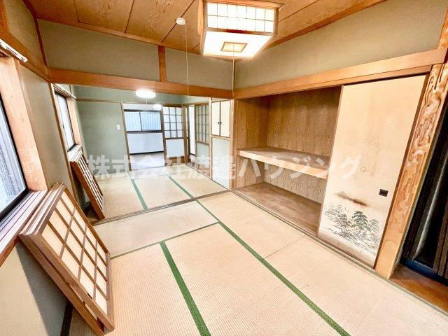西堤学園町貸家の和室