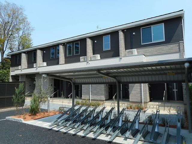 ＯＮＥ　ＦＯＲＥＳＴの外観