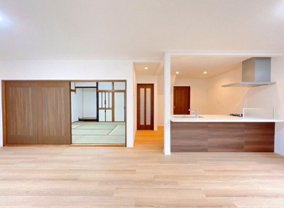 【居間・リビング】 | 福岡県糟屋郡新宮町下府7丁目