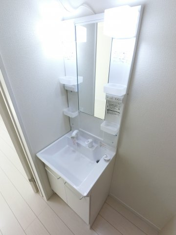 【独立洗面台】