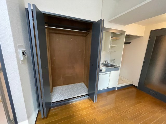 キャッスルアート御影の玄関