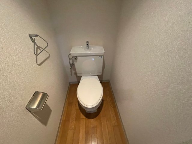 キャッスルアート御影のトイレ