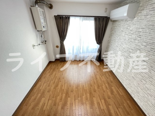 YOUハイム衣摺の居間・リビング|ゆったり過ごせるリビングです