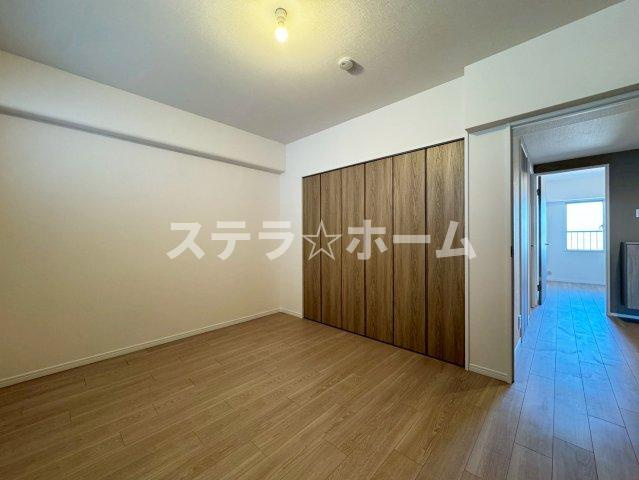 千里台スカイハイツC棟の洋室|明るい洋室です