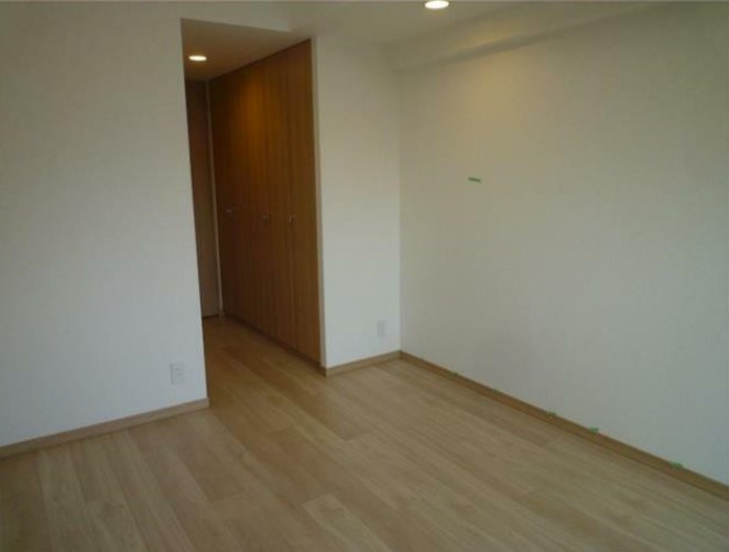 ルーブル方南町弐番館の居間・リビング