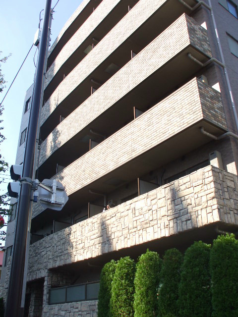 杉並区高円寺南３丁目の賃貸マンション