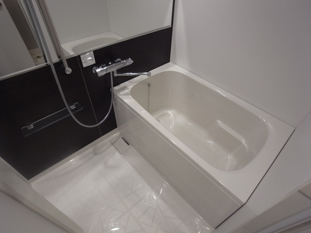 ブエナビスタ神戸イーストの浴室