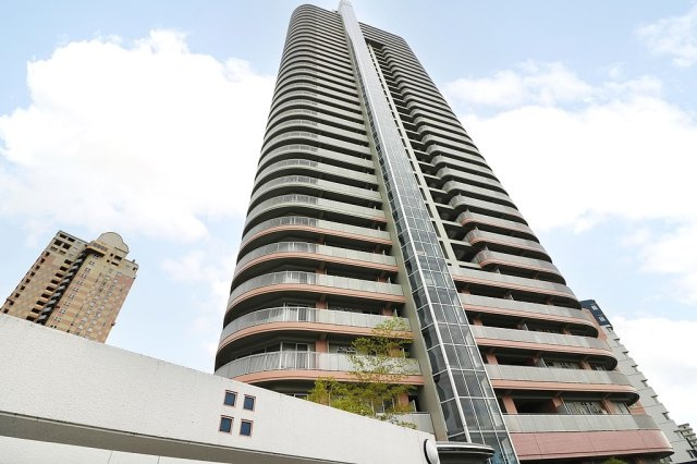 RICウエストコート3番街1番館