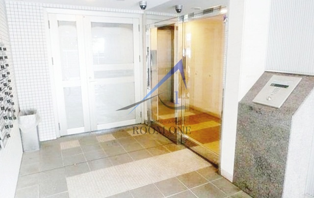 ヴェルト新宿夏目坂のエントランス|エントランスです。