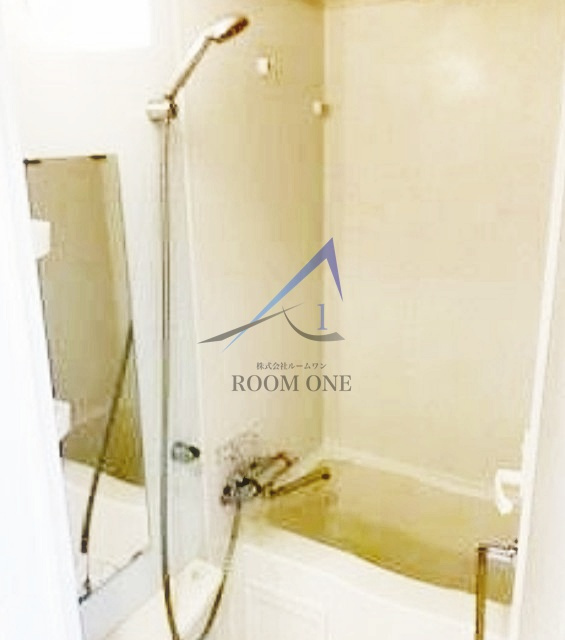 ヴェルト新宿夏目坂の浴室|お風呂です。